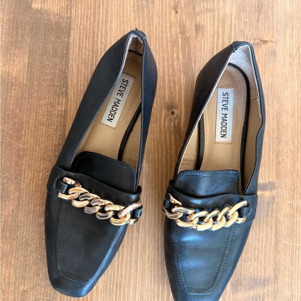 Steve Madden Black Flats with Gold Chain Accent